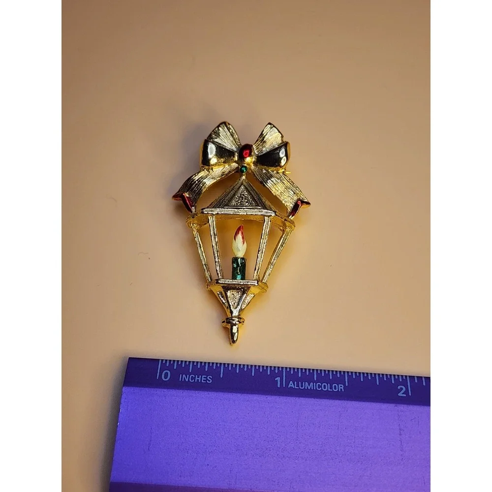 Vtg GERRY's Brooch Pin Lantern Candle Lit Lamp Enamel Gold‎ Tone FREE $HIPPING!!